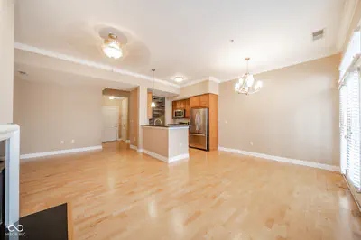 355 Ohio Street, Indianapolis - 14