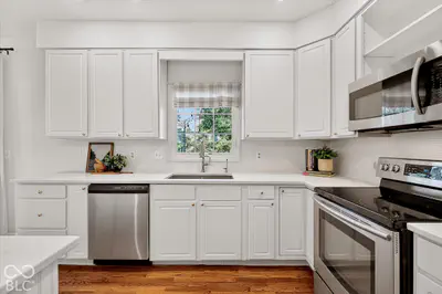 5786 Gyrfalcon Place, Carmel - 8
