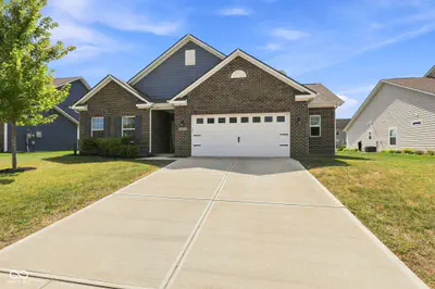 5573 Stone Grove Court, McCordsville - 2