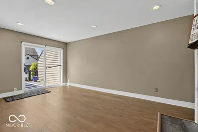 5924 Highgate Circle E, Indianapolis - 19