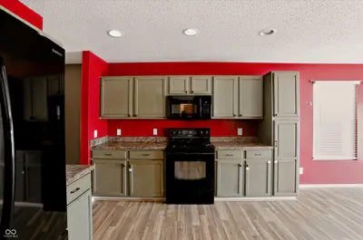 8233 Crackling Lane, Indianapolis - 9