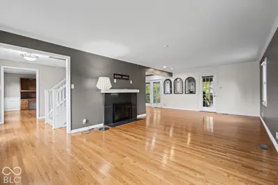 12416 Windsor Drive, Carmel - 4