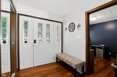 8852 Ridge Hill Drive, Indianapolis - 11