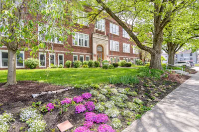 111 S Spring Street #206, Greencastle - 28