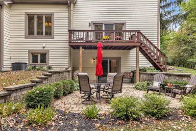 1679 Walnut Trace, Greenfield - 2