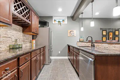 10529 Geist View Drive, Fishers - 42