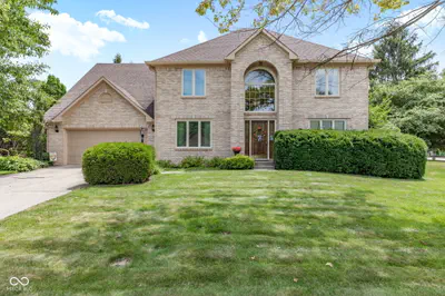 7101 Lakeside Woods Drive, Indianapolis - 2