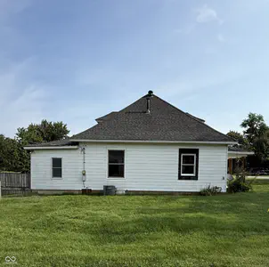 200 N Center, Francisco - 32