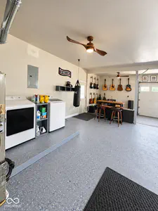 6443 Brushwood Road, Indianapolis - 27