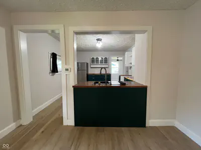 946 Somerset Avenue, Indianapolis - 10