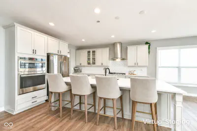 10627 Oak Bend Boulevard, Indianapolis - 2