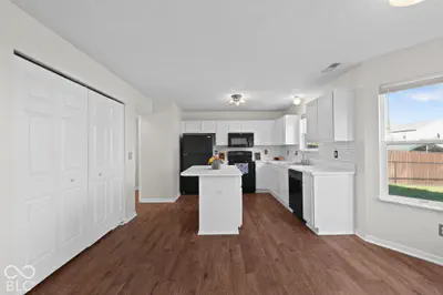 6111 Twyckenham Drive, Indianapolis - 5