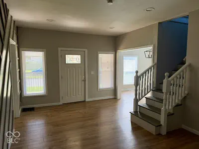 2910 Meredith Avenue, Indianapolis - 11