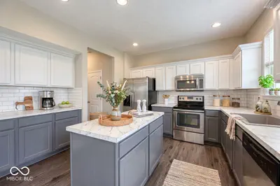 18184 Sadie Lane, Westfield - 11