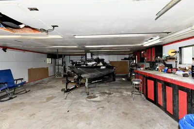 2051 Avon, Avon - 9