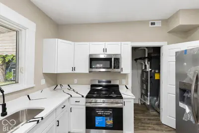 309 E South Street, Arcadia - 12