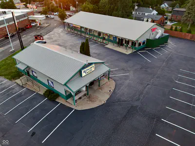 640 Madison Avenue, Greenwood