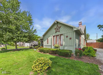 318 Vasbinder Drive, Chesterfield