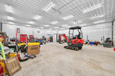 9248 State Road 256, Austin - 57