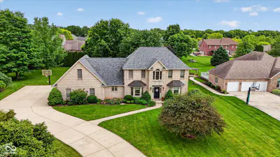 6132 Fox Court, Pendleton - 37