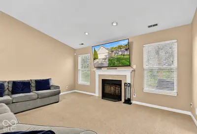 18984 Prairie Crossing Drive, Noblesville - 10