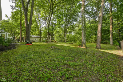600 Leisure Lane, Greenwood - 40