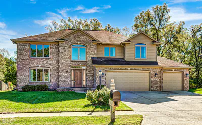 7023 Stonecreek Drive, Plainfield