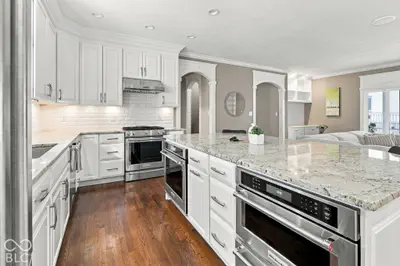 12677 Treaty Line Street, Carmel - 20