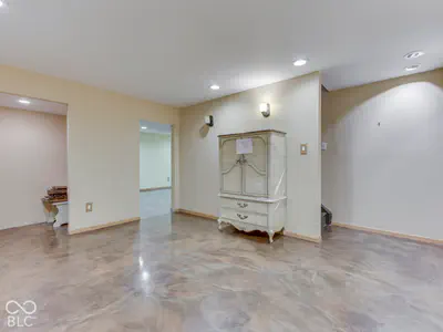 973 Thornwood Drive, Greenwood - 45
