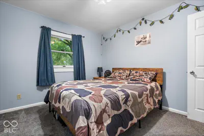 6802 Hillcrest Court, Indianapolis - 22