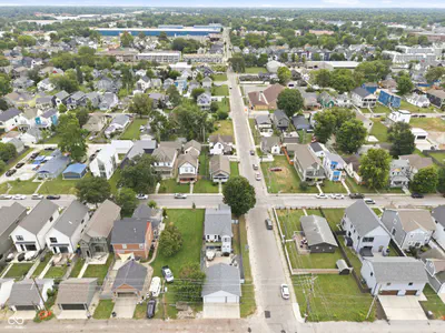 1904 Carrollton Avenue, Indianapolis - 49