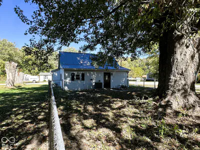 208 N East, Roachdale - 16