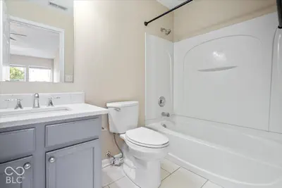 12175 Bubbling Brook Drive, Fishers - 25