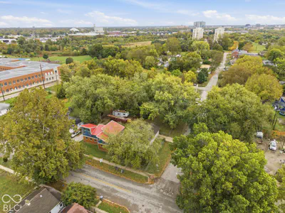 1101 N Belmont Avenue, Indianapolis - 27