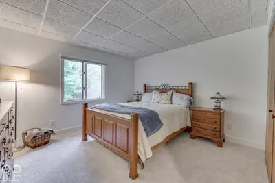 9056 Woodacre Blvd South Drive S, Indianapolis - 60