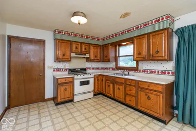 296 Western Parkway, Seymour - 6