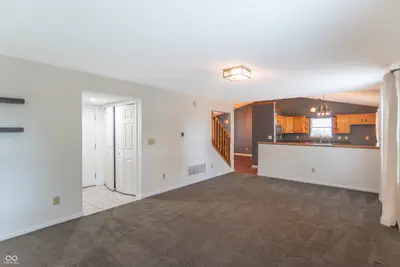 12889 Longleaf Lane, Fishers - 11