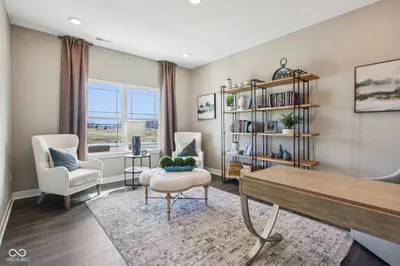 228 Heritage Pass, Greenfield - 13