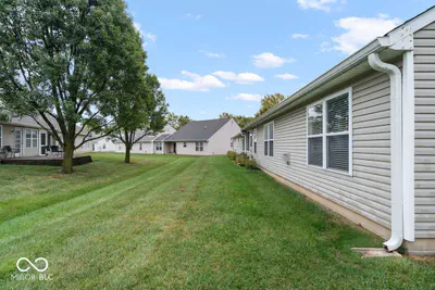 8140 Burnett Boulevard, Avon - 31