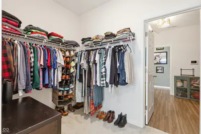 17896 Paula Walk, Westfield - 23