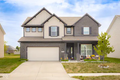 5717 Lauren Lane, Columbus