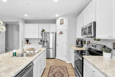 5146 Triple Crown Way, Indianapolis - 18