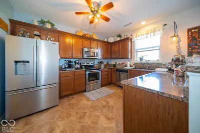 3769 Tartan Trail, Whitestown - 11