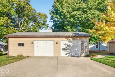 124 Main Street, Ladoga - 34