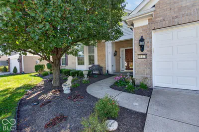 16171 Oakford Trail, Fishers - 3