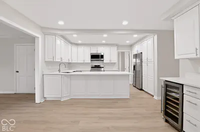 11432 Rolling Court, Carmel - 23