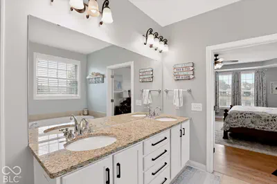 8856 Spring Violet Place, Zionsville - 25