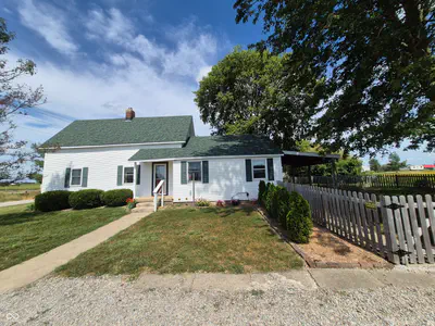 6957 300, Whiteland - 2
