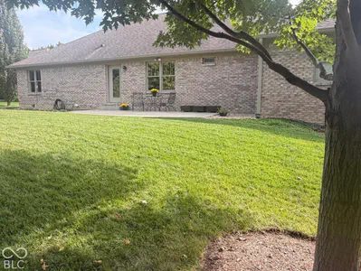 6658 English Oak Drive, Avon - 35