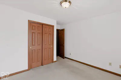1495 Hedge Court, Greenfield - 27